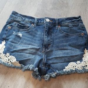 High waisted denim short